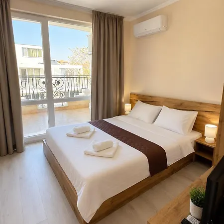 Bratanov Apartman *